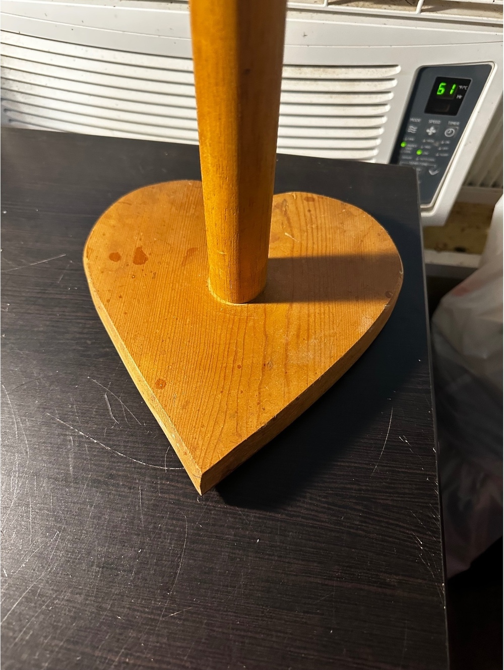 Vintage Wooden Heart-Shaped Paper Towel Holder